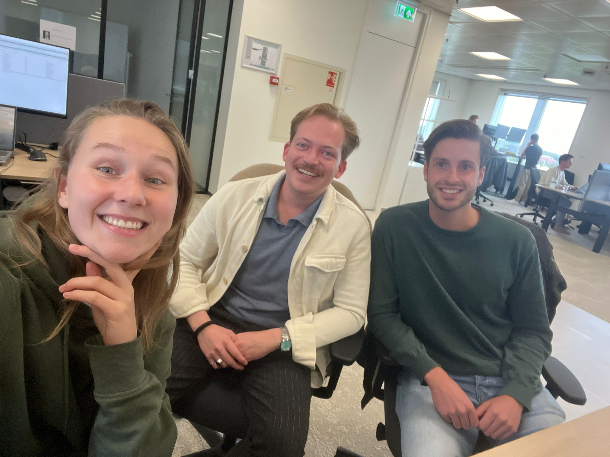 Onesurance Team Besprechung